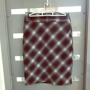 Limited Plaid Pencil Skirt